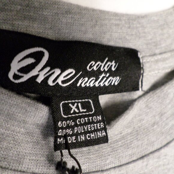 One Color Nation Drippin King Grey TShirt W/Black Glitter Lettering Sz XL NWT - Picture 10 of 13